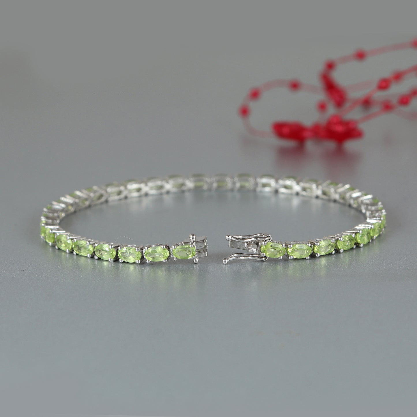 Stunning Peridot Oval Cut Gemstone Tennis Bracelet-925 Sterling Silver Bracelet-Peridot Tennis Bracelet-Gift for Her