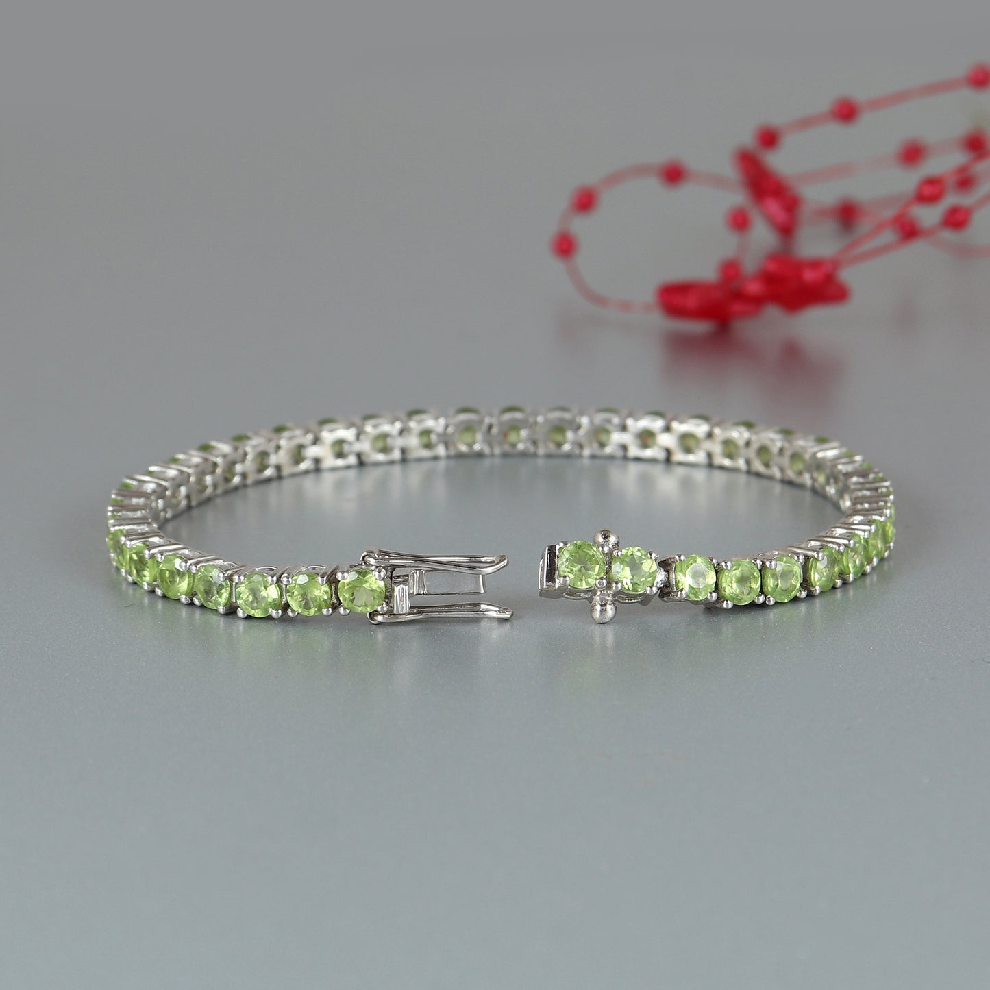 Natural Peridot Tennis Bracelet-925 Sterling Silver-August Birthstone Bracelet-Peridot Jewelry-Gemstone Tennis Bracelet-Handmade Bracelet