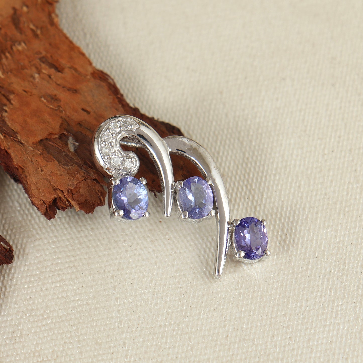 Natural Tanzanite Pendant-925 Sterling Silver Pendant-December Birthstone Pendant-Diamond Pendant-Tanzanite Necklace-Chain Pendant for Her