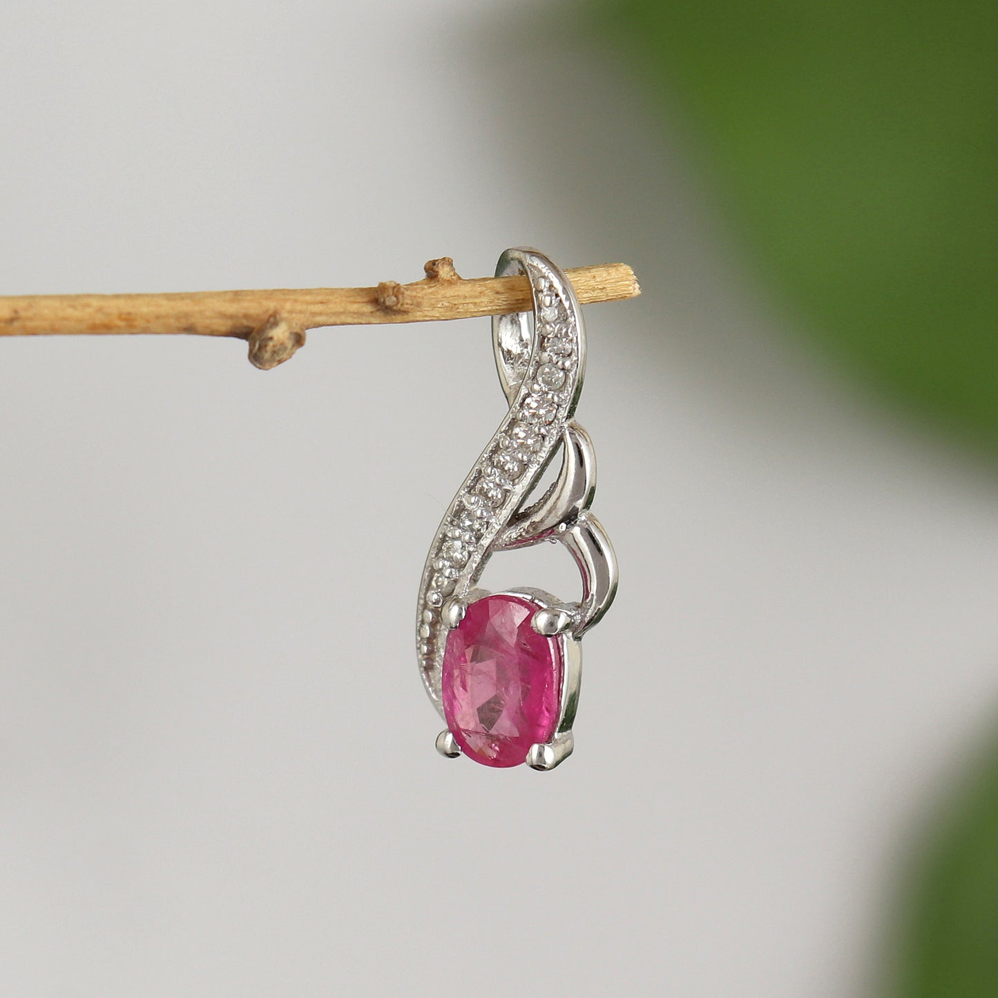 Natural Ruby Pendant-925 Sterling Silver Chain Pendant-Ruby Diamond Pendant-July Birthstone Pendant-7x5mm Oval Cut Gemstone Pendant for Gift