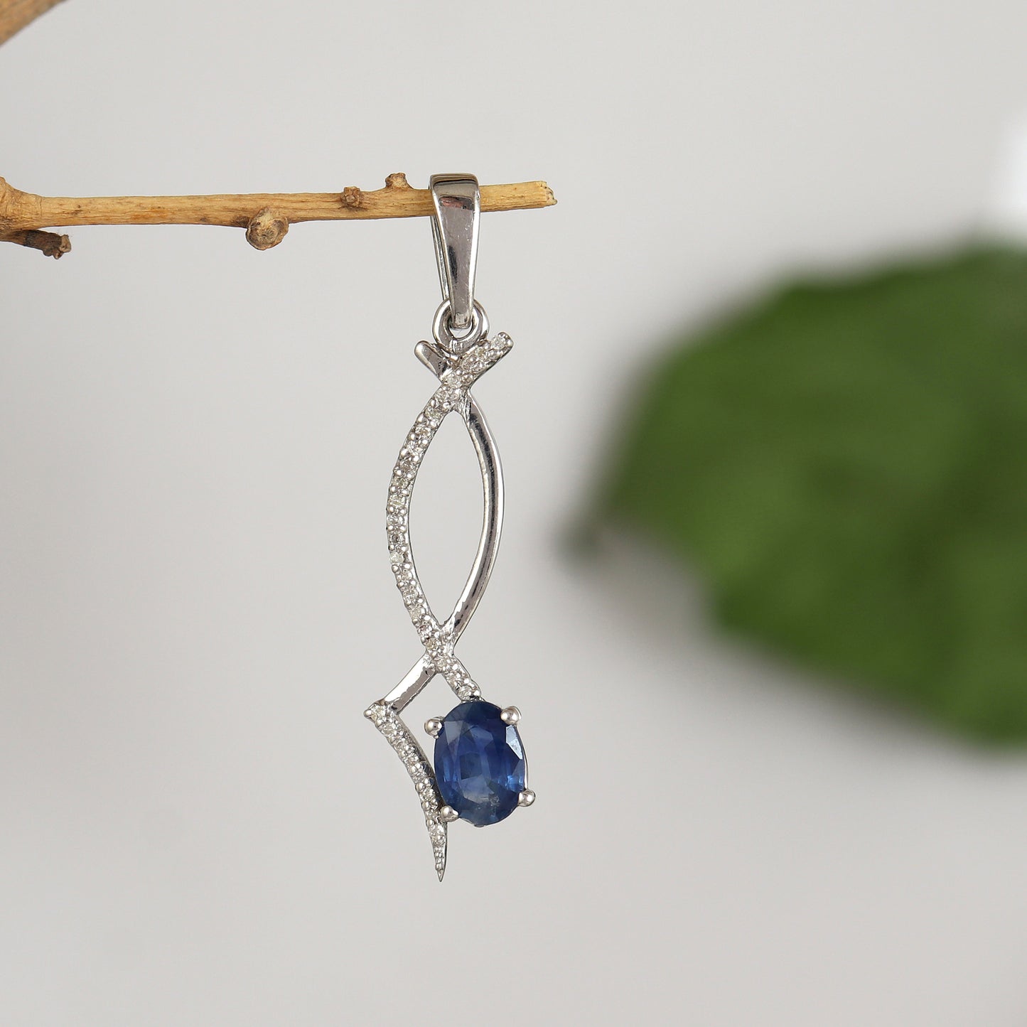 Natural Blue Sapphire Pendant-925 Sterling Silver Pendant-Oval Cut Gemstone Pendant-Diamond Pendant-Handmade Pendant-Christmas Gift for Her