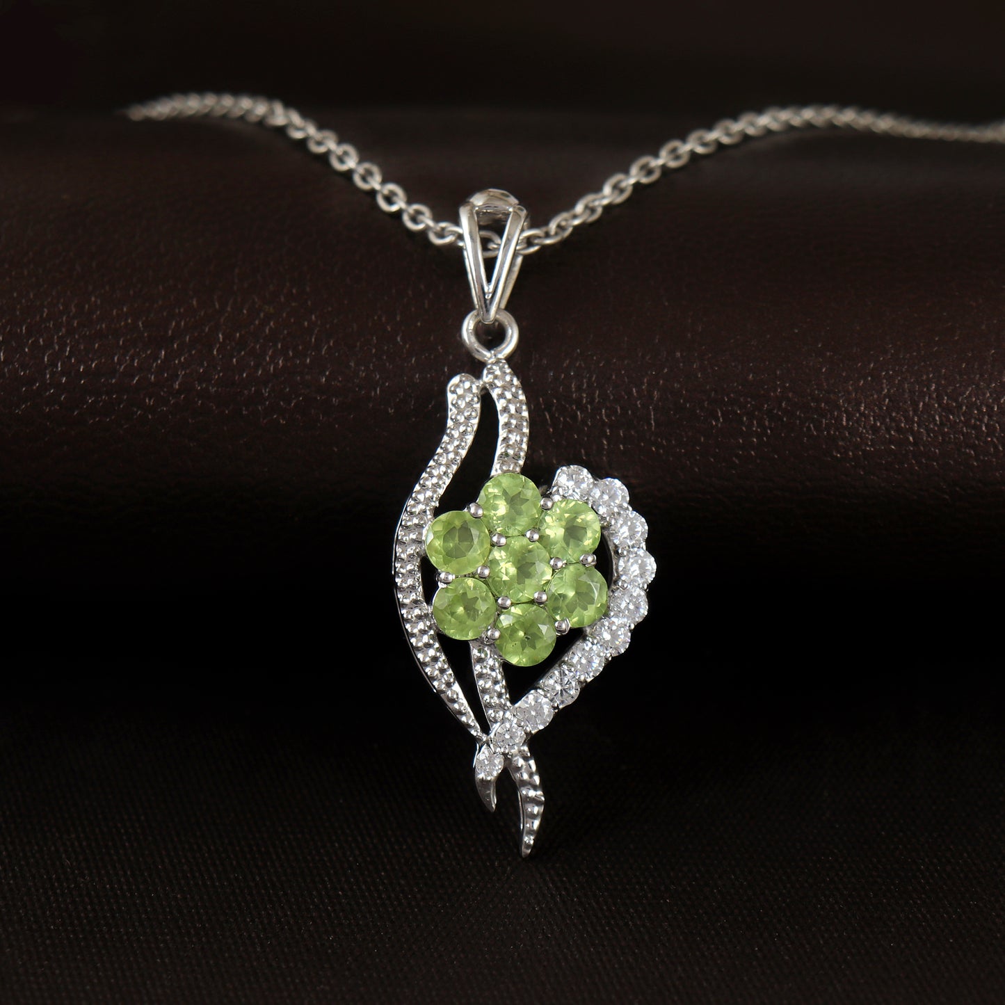 Natural Peridot Pendant-925 Sterling Silver Pendant Necklace-August Birthstone -Peridot Cluster Pendant-Handmade Pendant-Chain Pendant