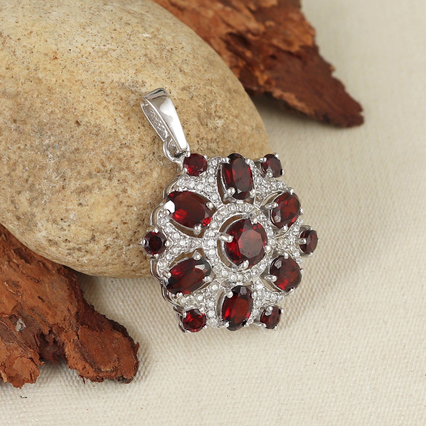 Natural Garnet Pendant-925 Sterling Silver Pendant-Oval & Round Gemstone Pendant-Cluster Pendant-January Birthstone-Anniversary Gift for Her