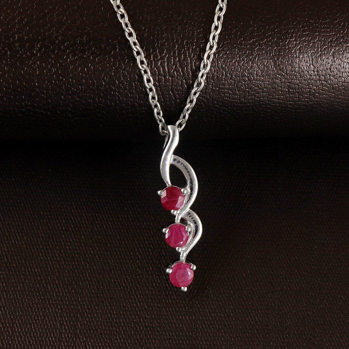 Natural Ruby Round Cut Gemstone Pendant-925 Sterling Silver Pendant-July Birthstone Pendant-Anniversary Gift-Chain Pendant Gift for Her