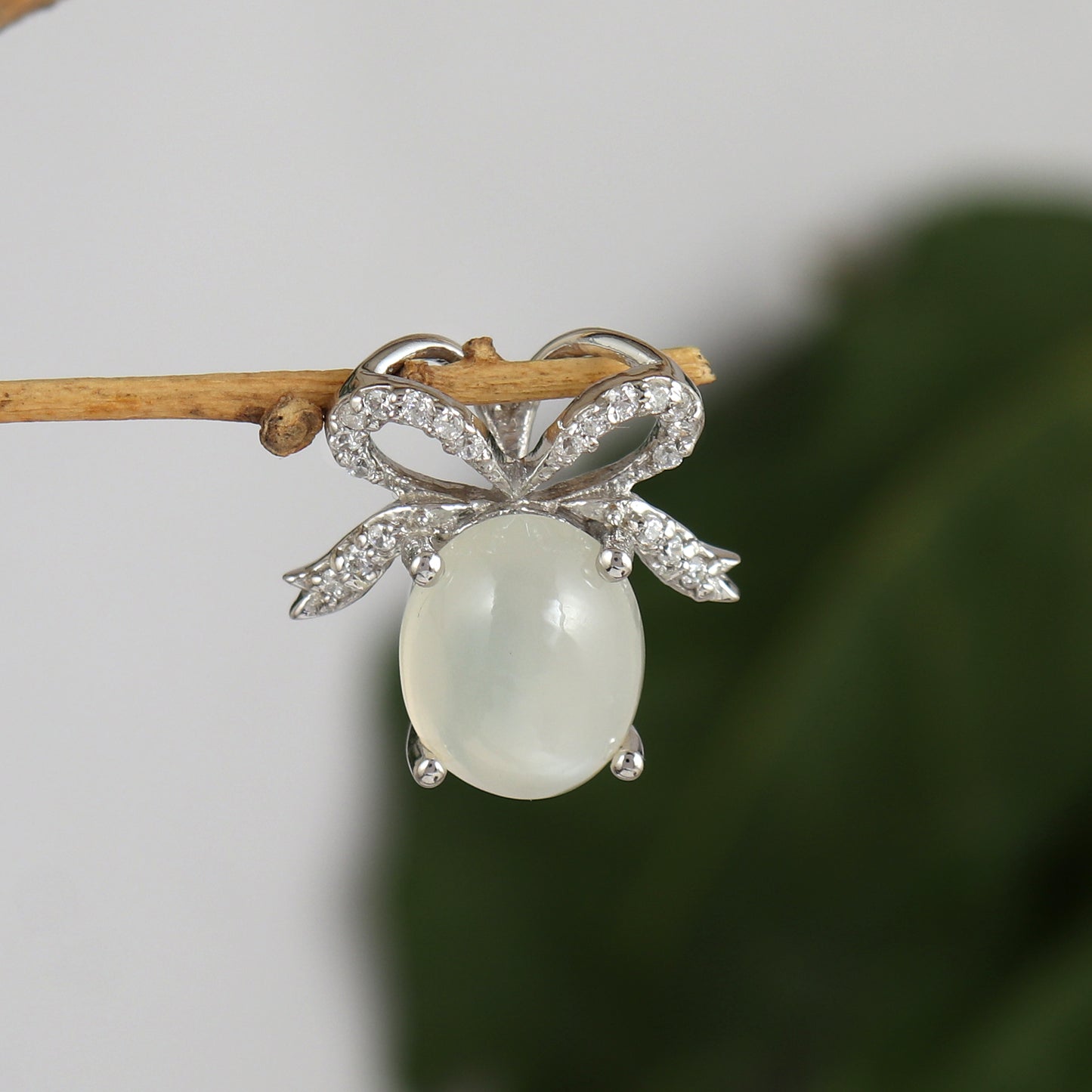White Moonstone Pendant-11x9mm Oval Cabochon Pendant-925 Sterling Silver Chain Pendant-Handmade Pendant-June Birthstone Pendant Gift for Her
