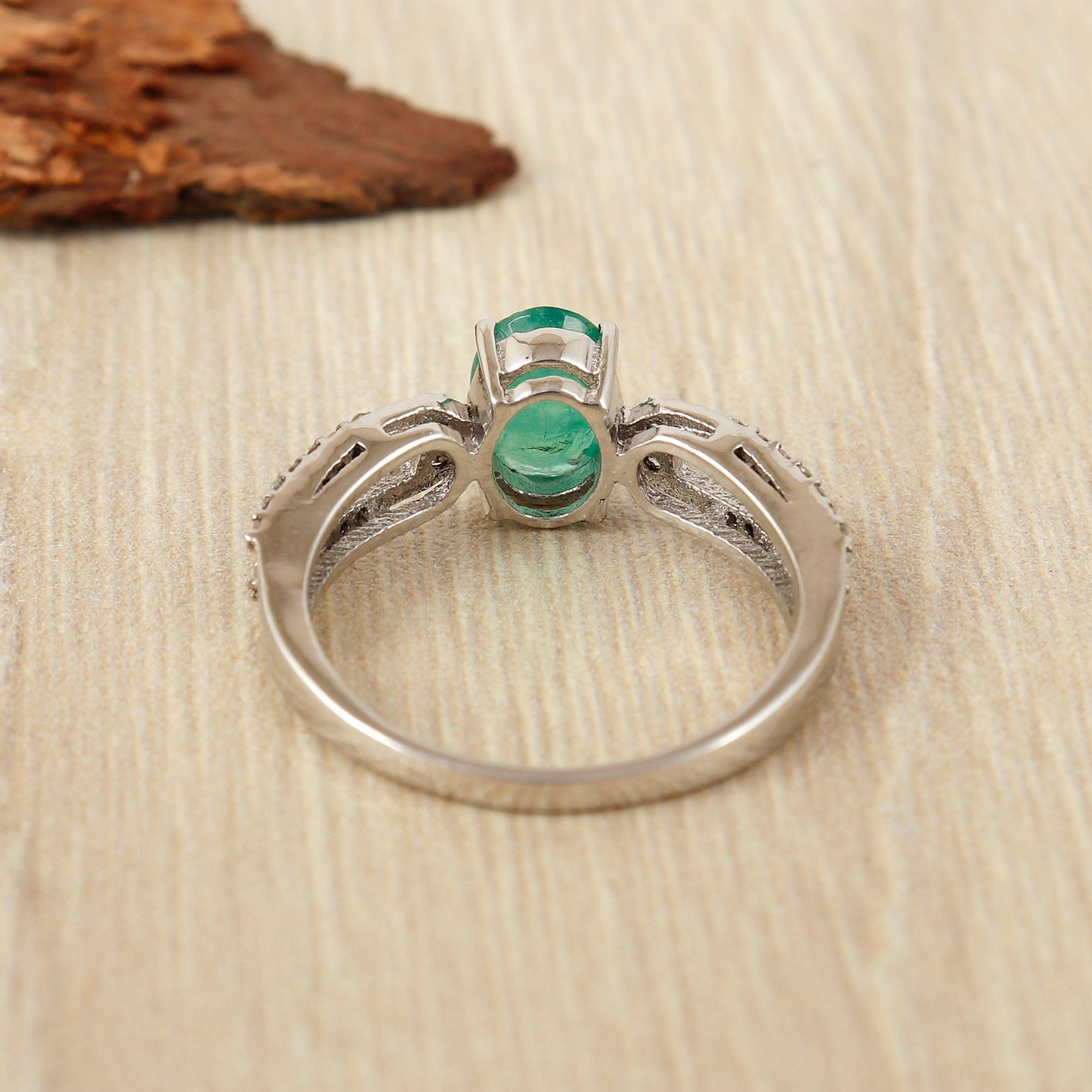 Natural Emerald Oval Gemstone Cluster Ring-925 Sterling Silver Ring-Diamond Ring-Engagement Ring-May Birthstone Ring-Wedding Gift for Her