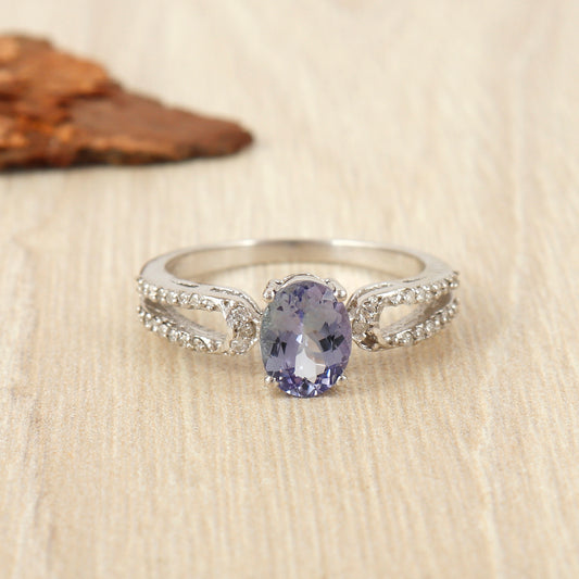 Natural Tanzanite Oval Cut Gemstone Ring-925 Sterling Silver Ring-Tanzanite Cluster Ring-Diamond Ring-Tanzanite Statement Ring-Wedding Gift