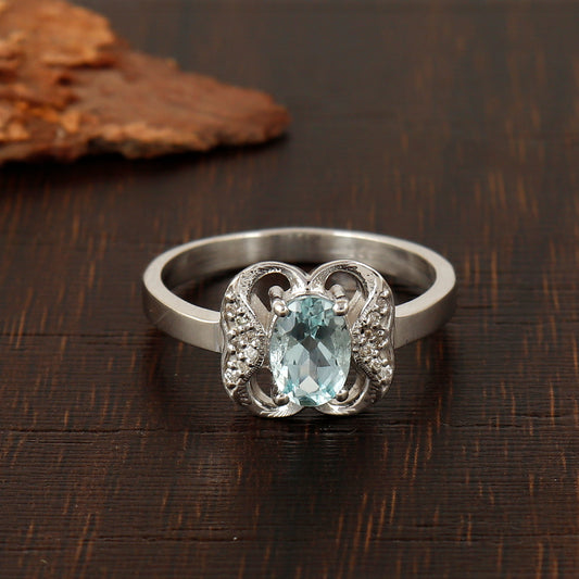 Natural Aquamarine Ring-925 Sterling Silver Oval Cut Gemstone Ring-March Birthstone Ring-Precious Gemstone Ring-Engagement Gift for Her