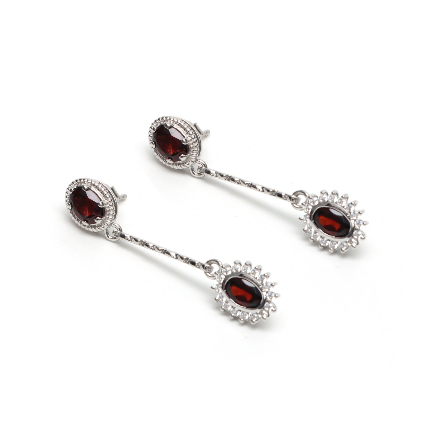 Natural Garnet Oval Cut Gemstone Dangle Earrings-925 Sterling Silver Studs-Cluster Earrings-January Birthstone Studs-Wedding Gift for Her