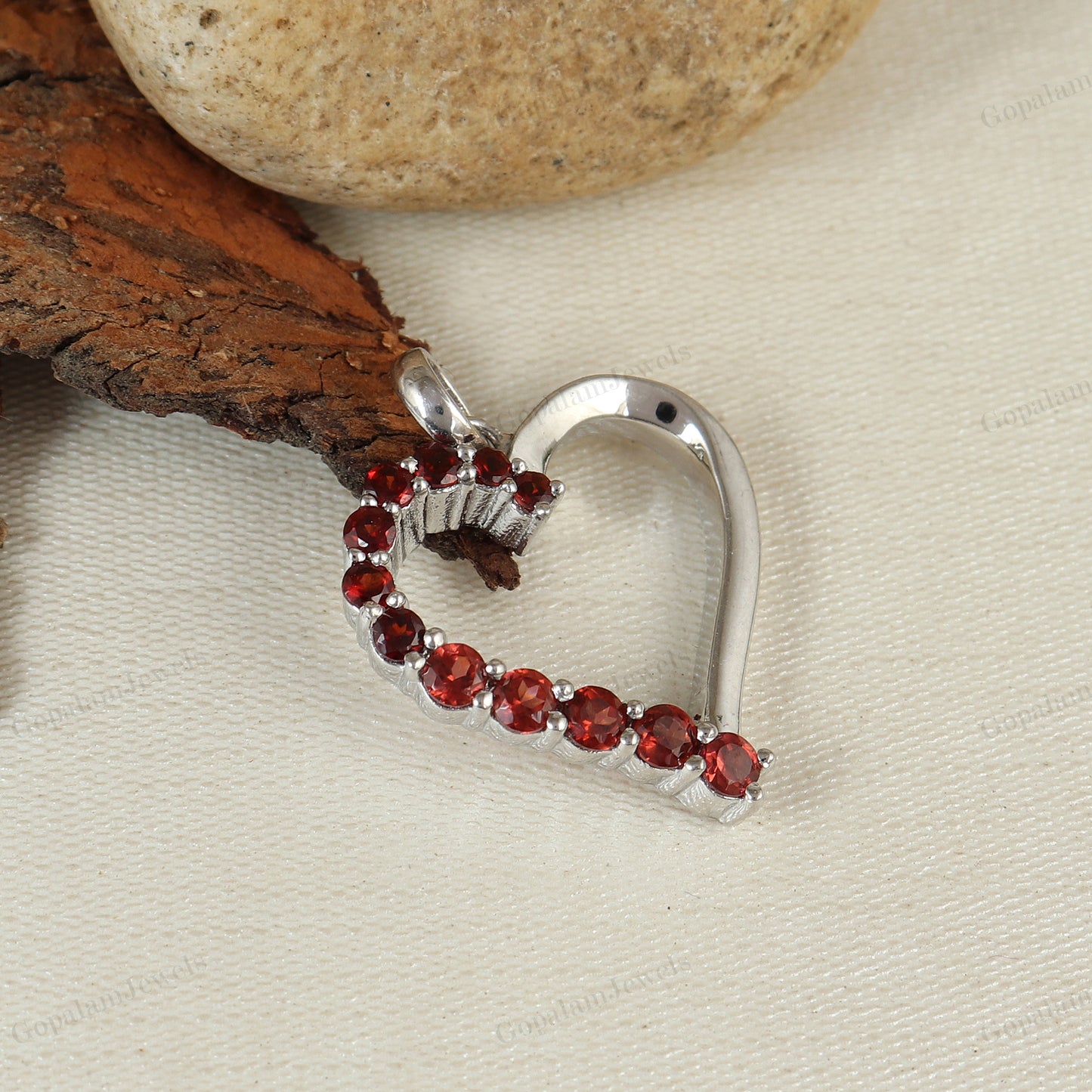 Natural Garnet Round Cut Gemstone Heart Design Pendant 925 Sterling Silver Chain Pendant Gift for Her