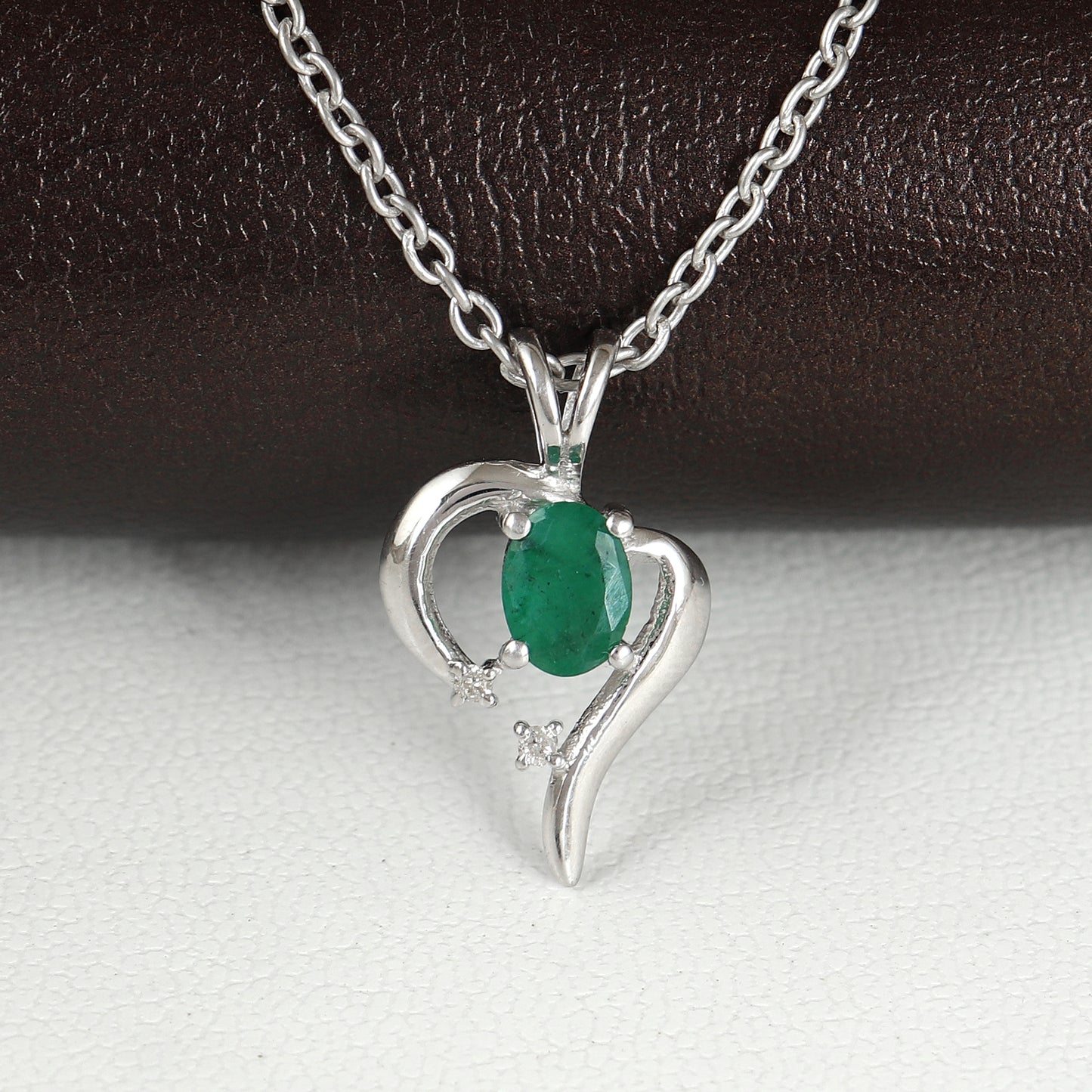 0.68 Cts Natural Emerald Pendant-925 Sterling Silver-May Birthstone Pendant-Heart Emerald Pendant-Oval Emerald Pendant-Handmade Pendant