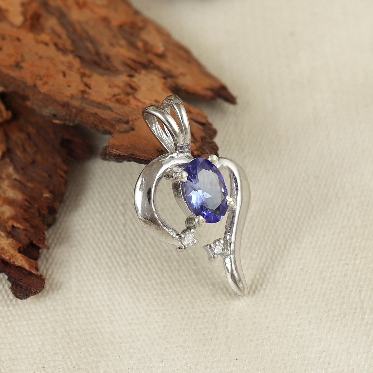 Natural Tanzanite Pendant-925 Sterling Silver Pendant-December Birthstone Pendant-Diamond Pendant-Tanzanite Necklace-Chain Pendant for Gift