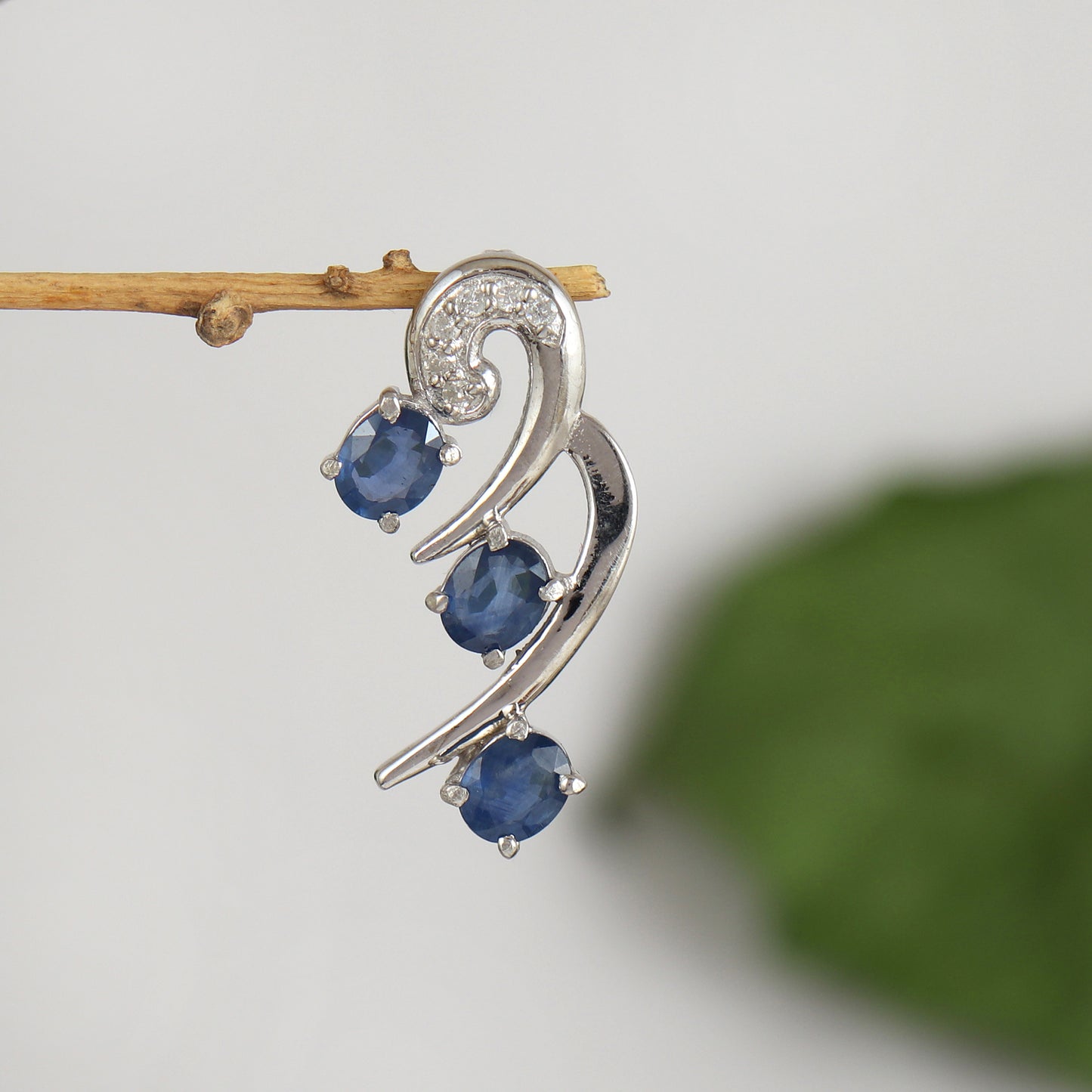 Blue Sapphire Pendant-925 Sterling Silver Pendant-September Birthstone Pendant-Diamond Pendant-Oval Cut Gemstone Pendant-Sapphire Jewelry