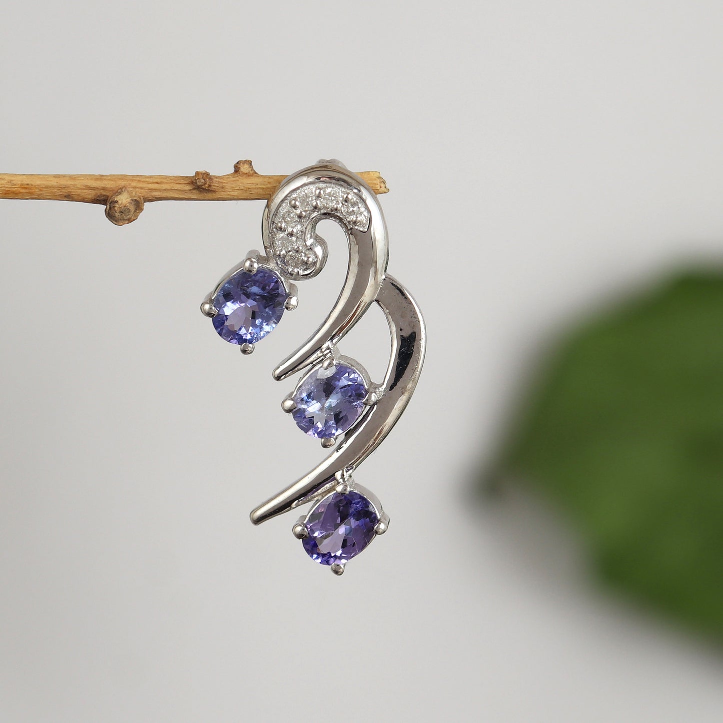 Natural Tanzanite Pendant-925 Sterling Silver Pendant-December Birthstone Pendant-Diamond Pendant-Tanzanite Necklace-Chain Pendant for Her