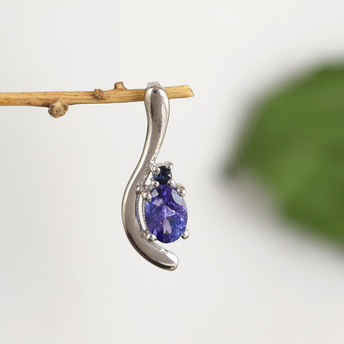 Natural Tanzanite Pendant-925 Sterling Silver Pendant-December Birthstone Pendant-Diamond Pendant-Tanzanite Necklace-Chain Pendant for Her
