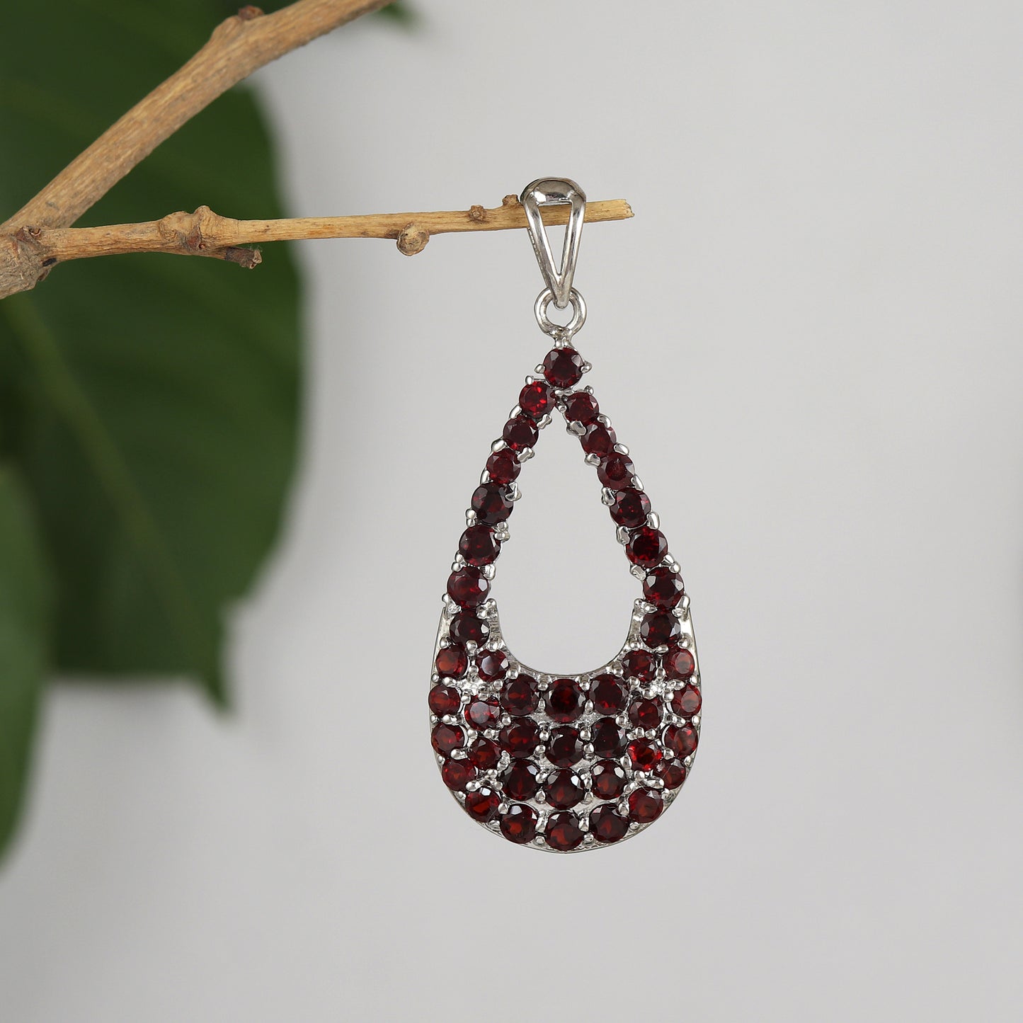Natural Garnet Pendant-January Birthstone Pendant-925 Sterling Silver Pendant-Silver Chain Pendant-Large Garnet Pendant-Wedding Gift for Her