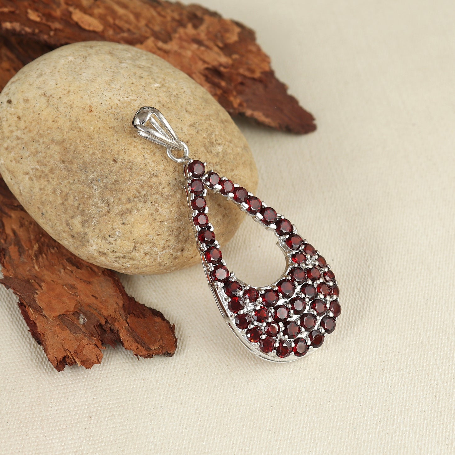 Natural Garnet Pendant-January Birthstone Pendant-925 Sterling Silver Pendant-Silver Chain Pendant-Large Garnet Pendant-Wedding Gift for Her