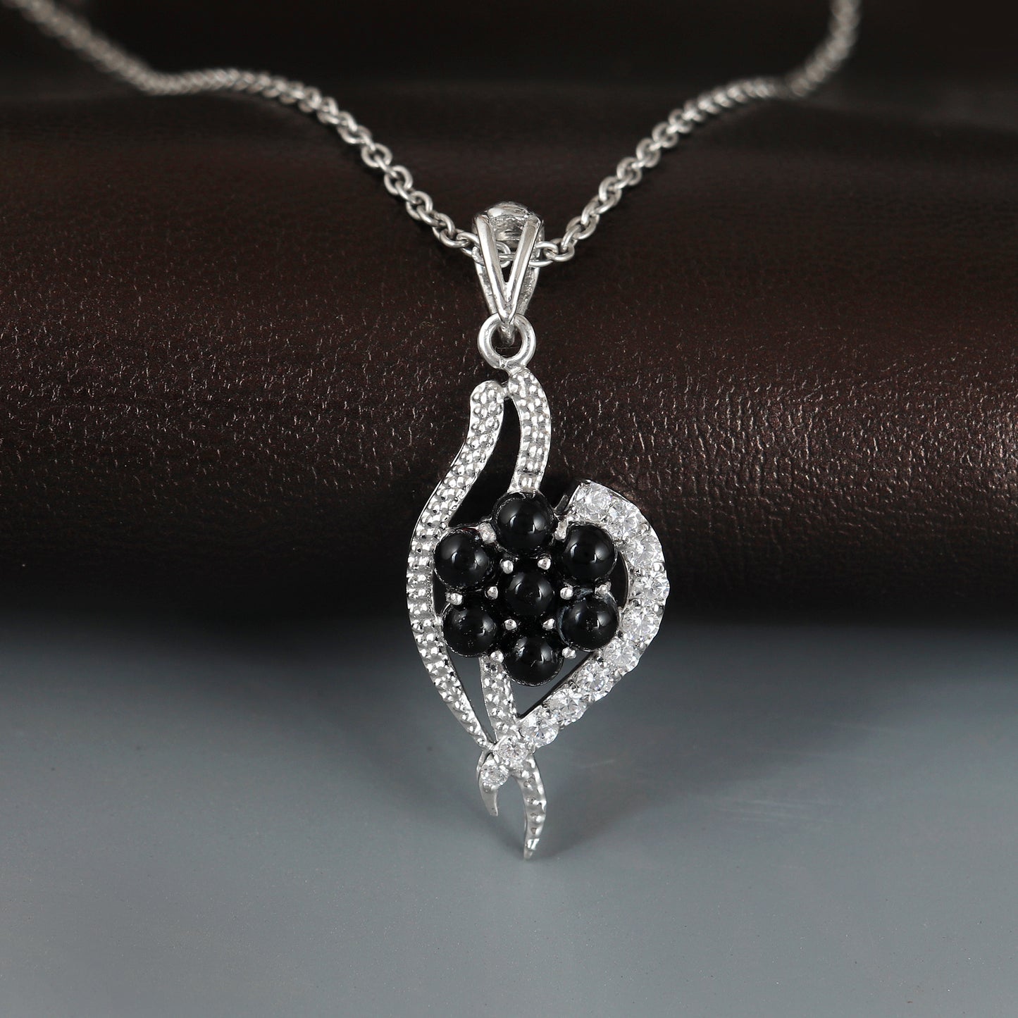 Black Onyx Pendant Necklace-925 Sterling Silver-Round Gemstone Pendant-Handmade Pendant-December Birthstone Pendant-Anniversary Gift for Her