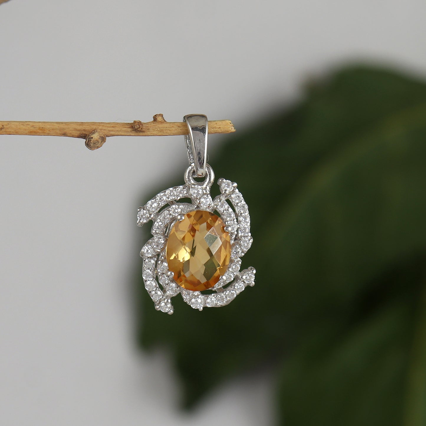 Natural Citrine Oval Cut Gemstone Cluster Pendant-925 Sterling Silver Pendant-Yellow Gemstone Pendant-Chain Pendant-Christmas Gift for Her