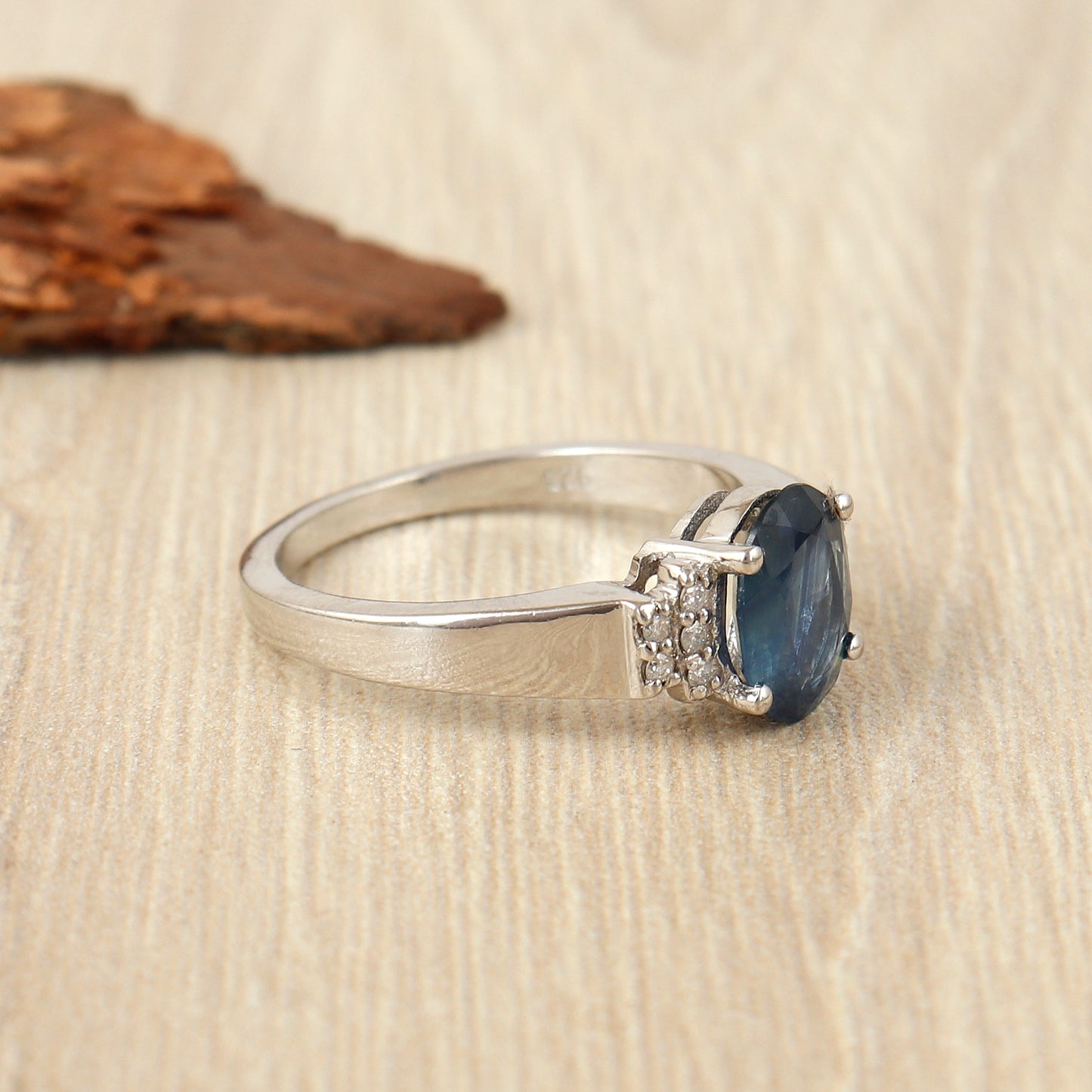 Natural Blue Sapphire Ring-925 Sterling Silver Ring-Diamond Ring-Oval Cut Gemstone Ring-Sapphire Silver Ring-Wedding Gift-Sapphire Jewelry