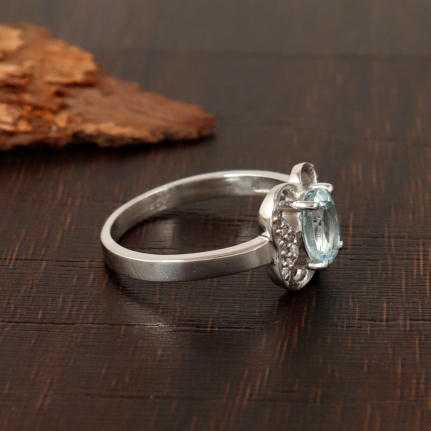 Natural Aquamarine Ring-925 Sterling Silver Oval Cut Gemstone Ring-March Birthstone Ring-Precious Gemstone Ring-Engagement Gift for Her